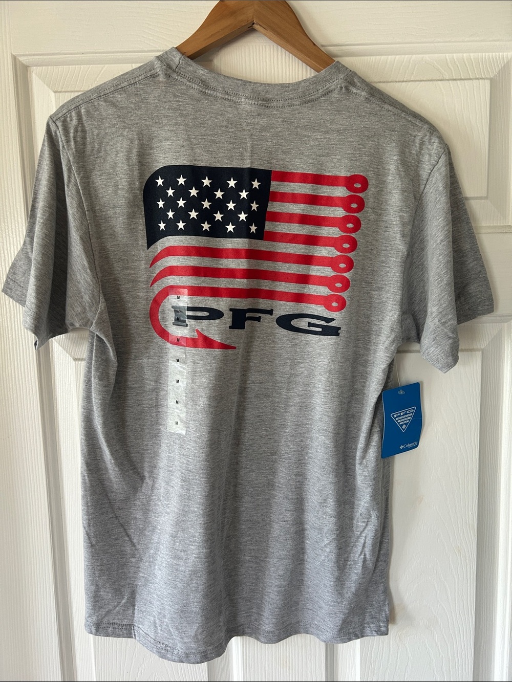 Columbia PFG Men's Gray Short-Sleeve Tee with Red & Blue Flag Graphic